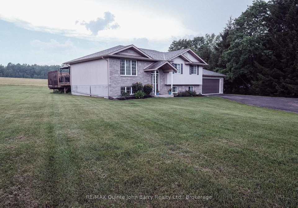 16566-highway-2-quinte-west-ontario-x13519902