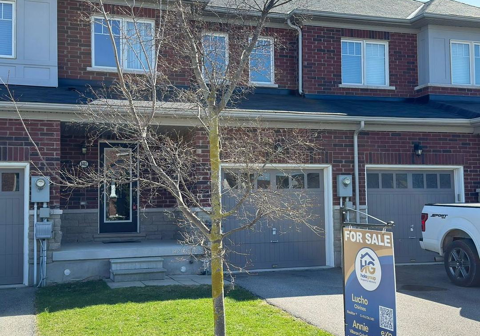 8482-hickory-lane-niagara-falls-ontario-x13520226
