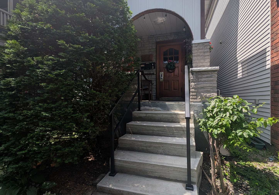44-spadina-avenue-ottawa-ontario-x13520356