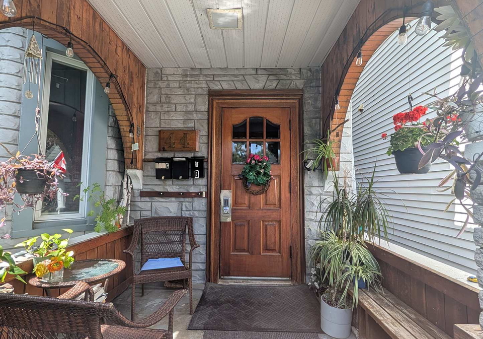 44-spadina-avenue-ottawa-ontario-x13520356