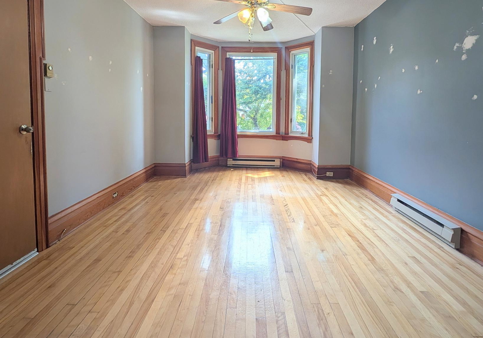44-spadina-avenue-ottawa-ontario-x13520356
