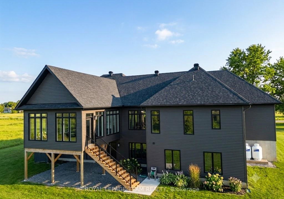 224-trudeau-crescent-russell-ontario-x13520390