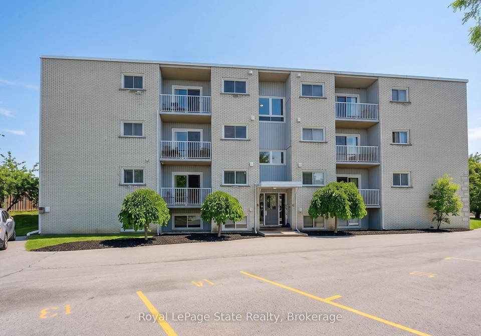 37-conroy-crescent-guelph-ontario-x13520432