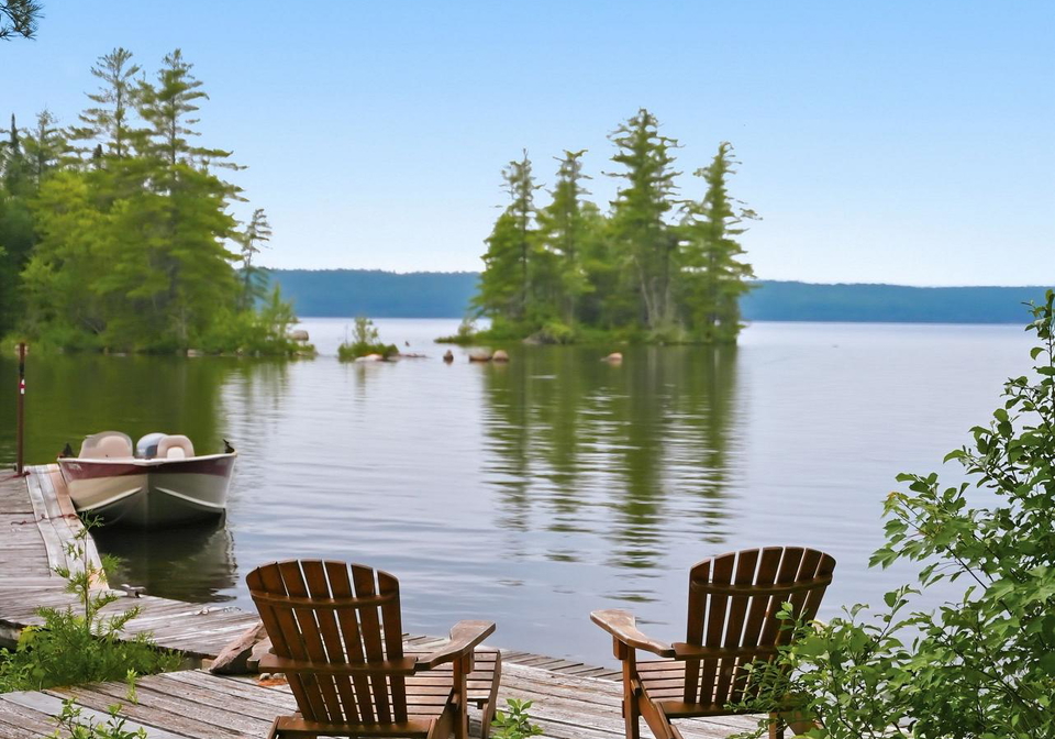786-mazinaw-lake-addington-highlands-ontario-x13520474