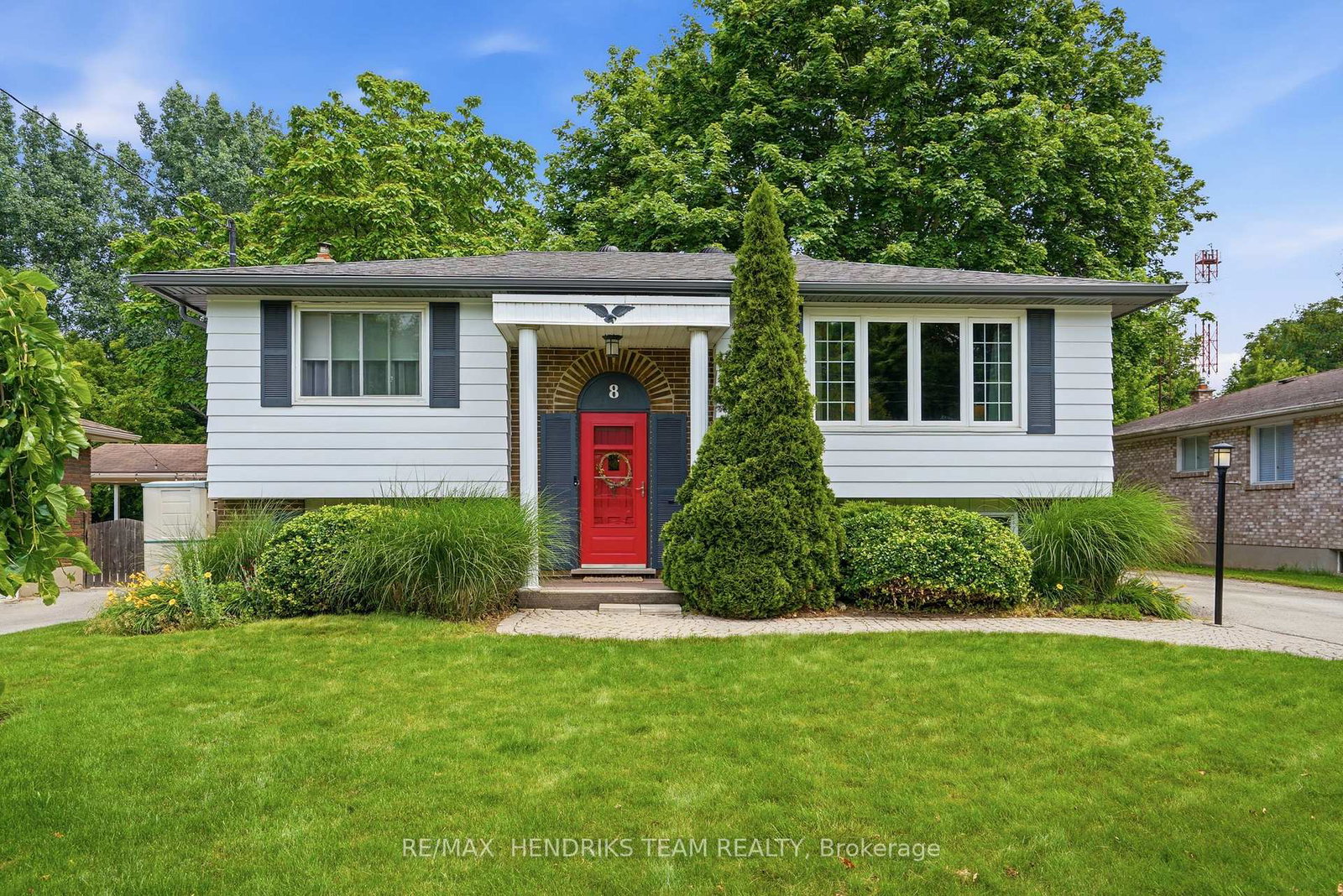 8-tudor-gate-place-st-catharines-ontario-x13520696