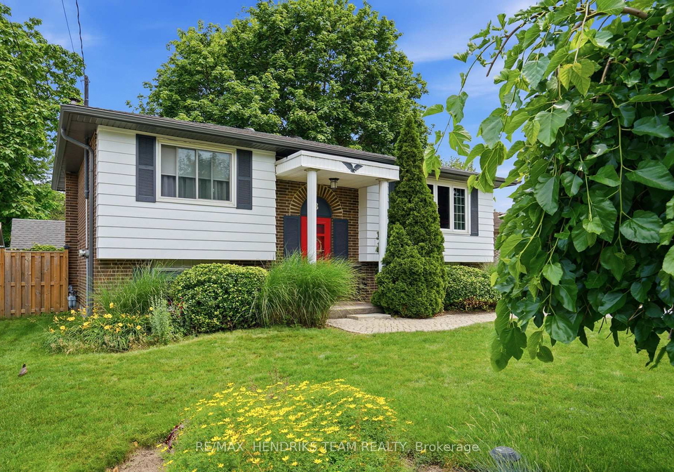 8-tudor-gate-place-st-catharines-ontario-x13520696