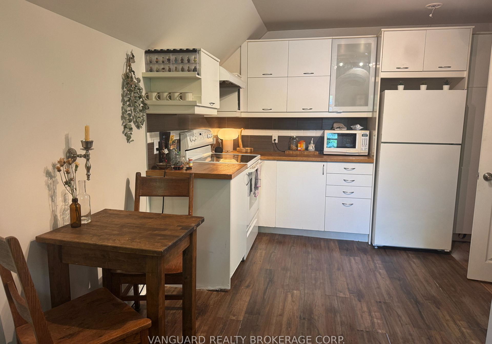 76-wellington-street-kitchener-ontario-x13520756
