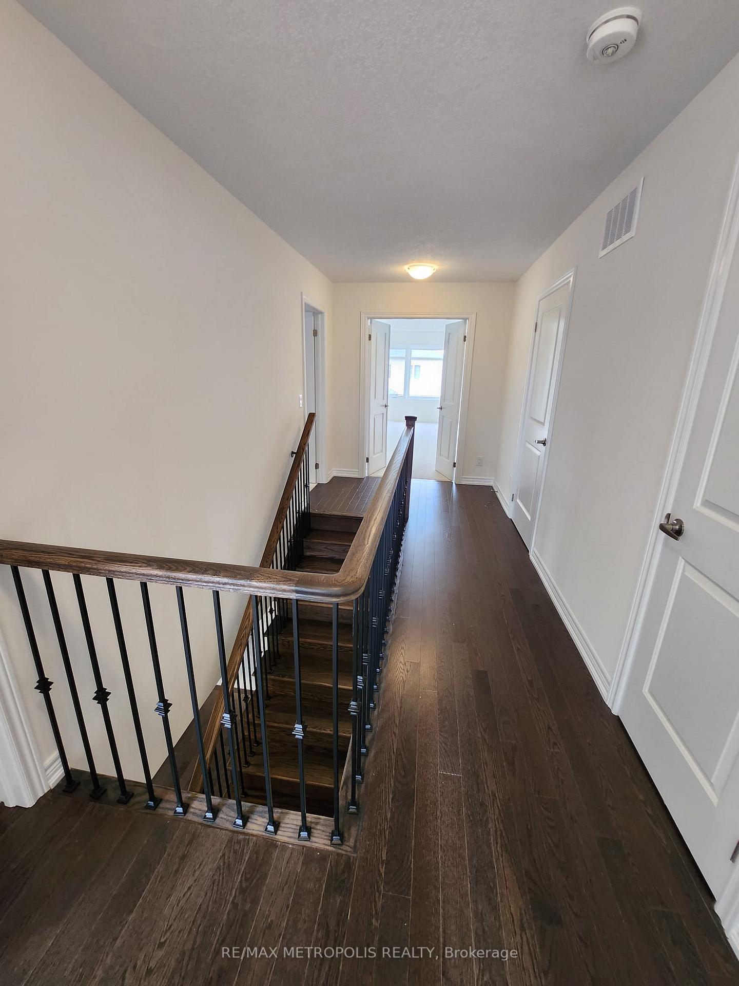 15-georgina-street-kitchener-ontario-x13521000
