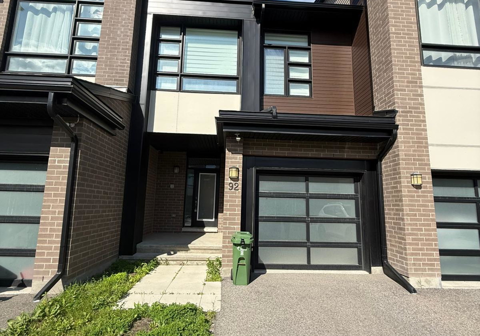 92-longworth-avenue-ottawa-ontario-x13521036