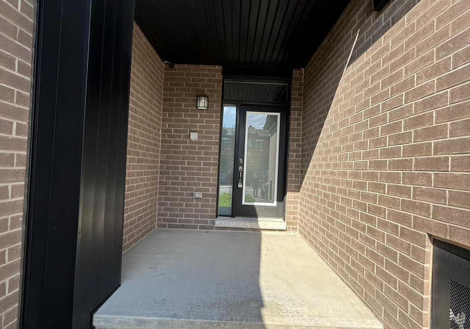 92-longworth-avenue-ottawa-ontario-x13521036