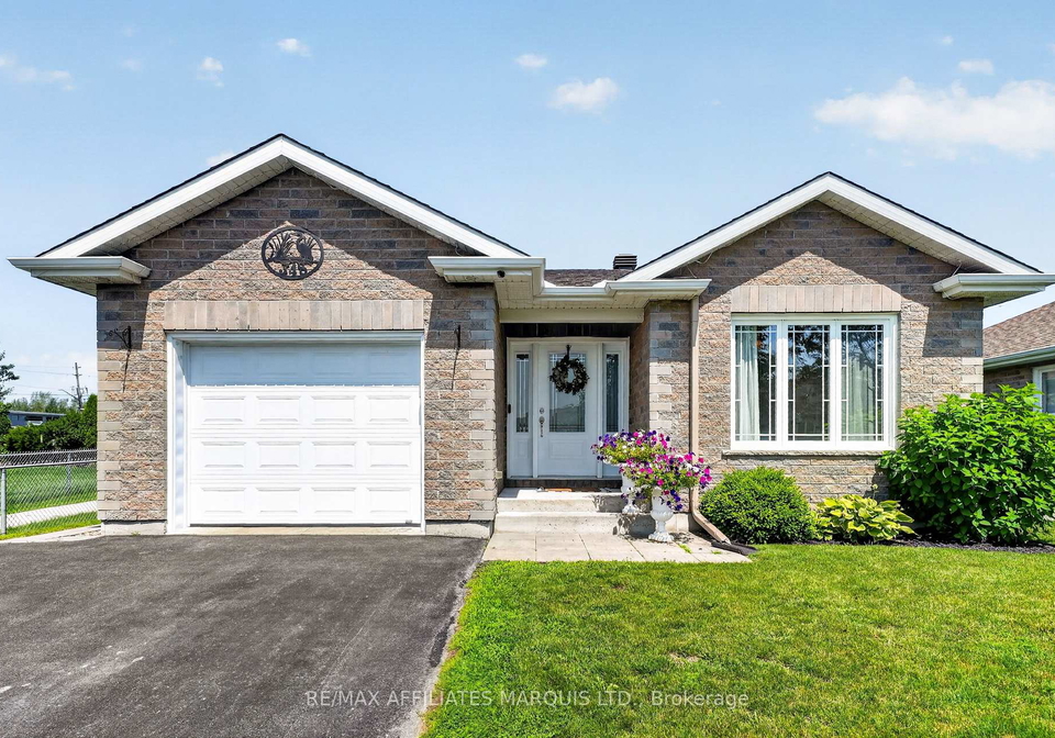 348-glen-nora-drive-cornwall-ontario-x13521246