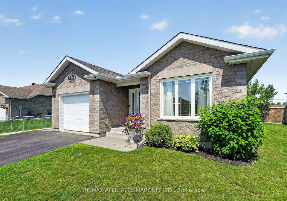 348-glen-nora-drive-cornwall-ontario-x13521246