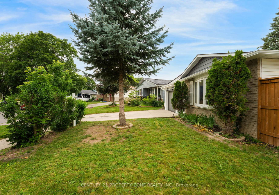102-hickory-heights-crescent-kitchener-ontario-x13521404
