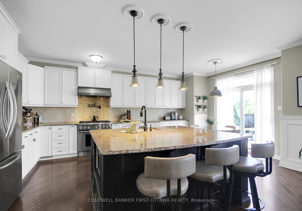 104-gracewood-crescent-ottawa-ontario-x13521412