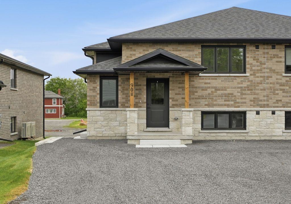 90b-lywood-street-belleville-ontario-x13521556