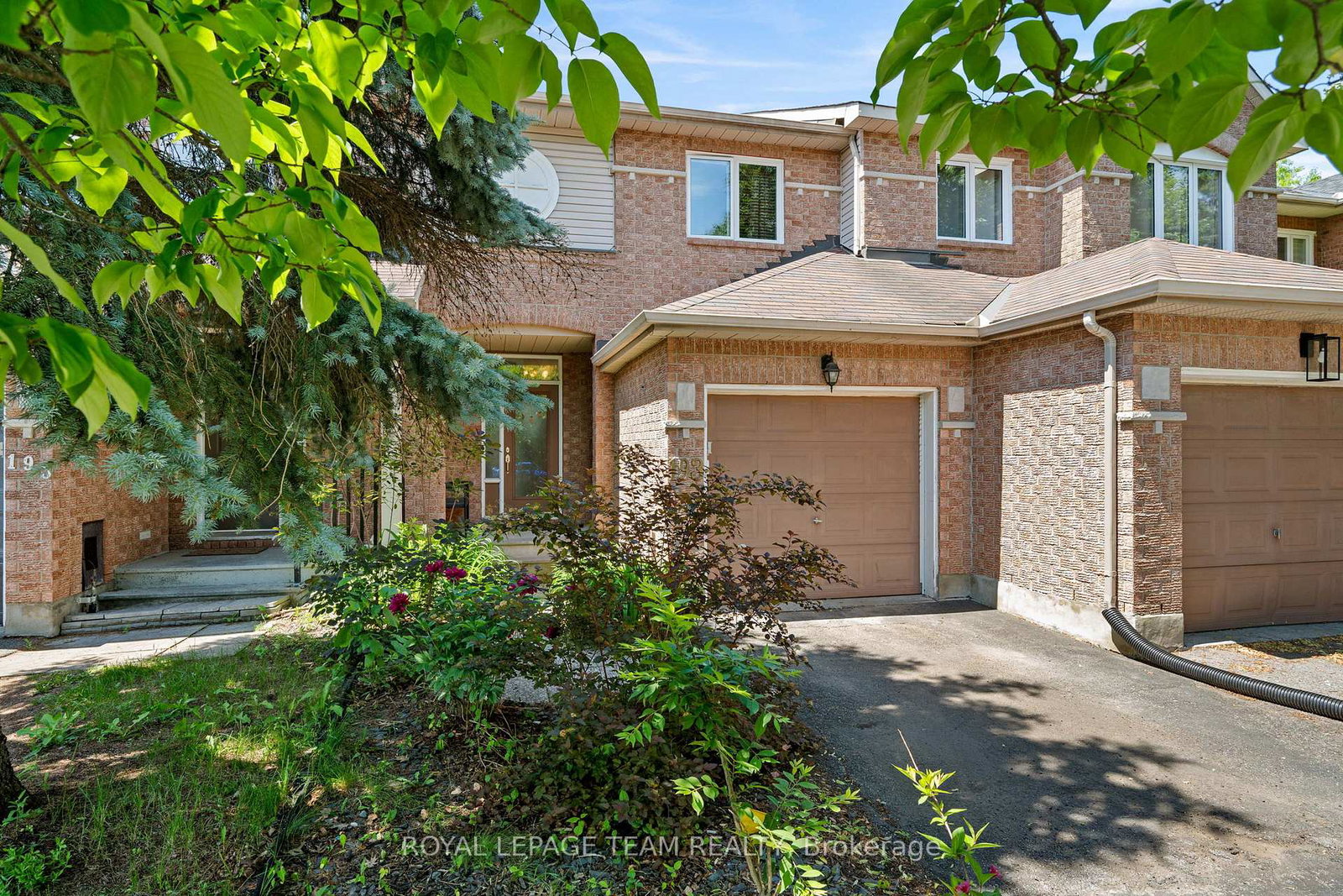 193-thornbury-crescent-ottawa-ontario-x13521598