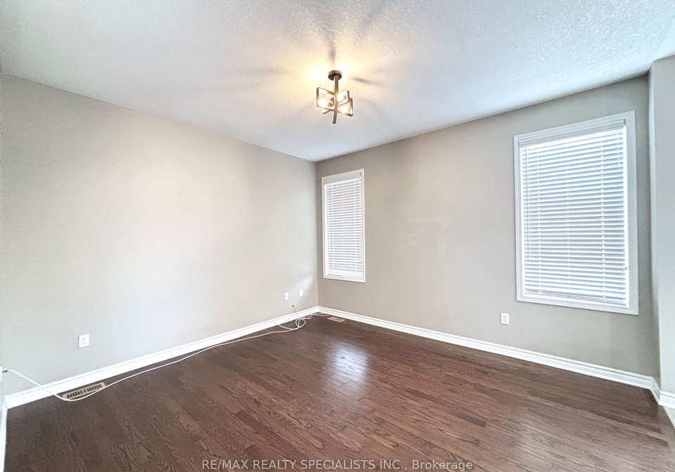 227-spring-creek-drive-hamilton-ontario-x13521656