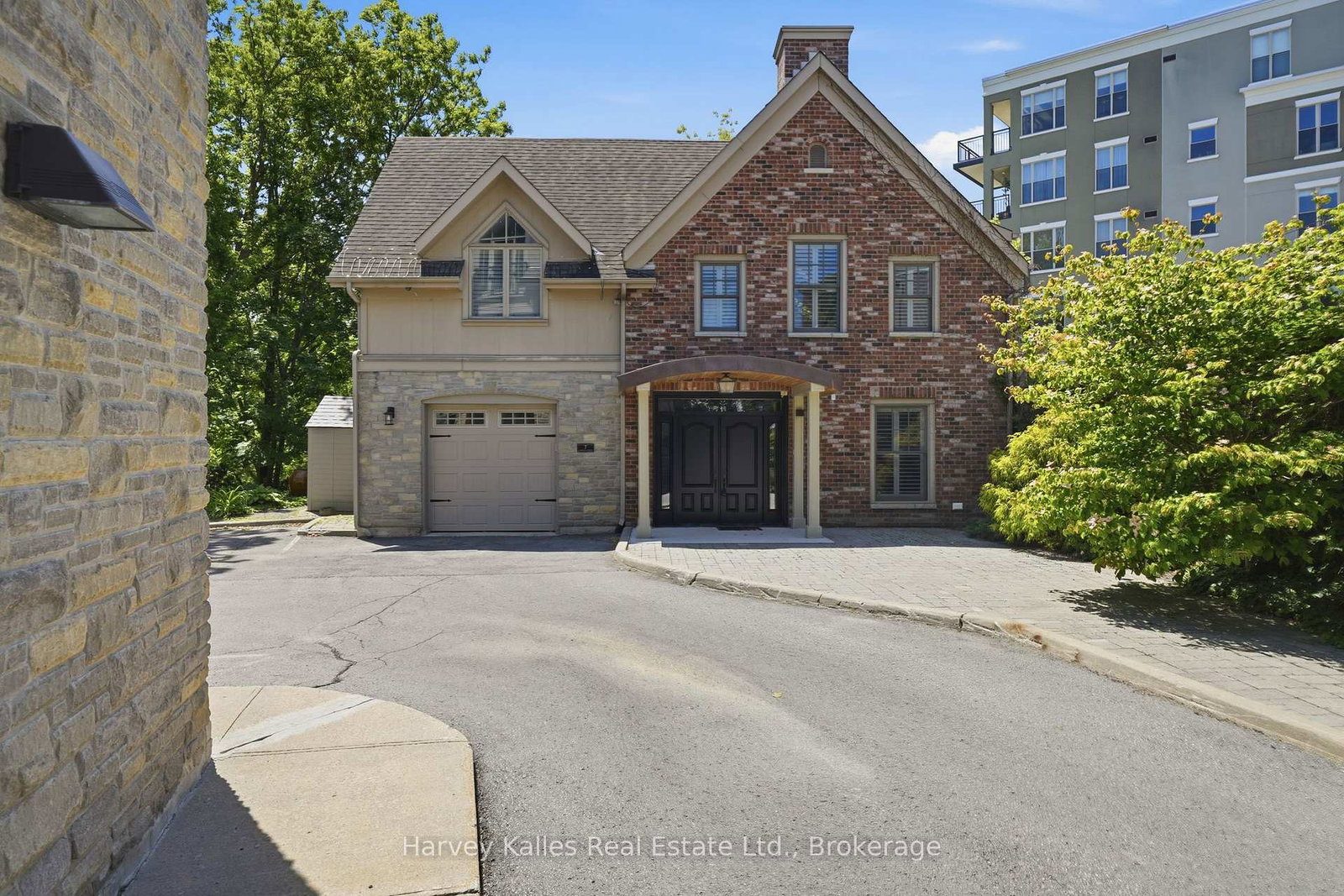 4-bridge-street-prince-edward-county-ontario-x13521740