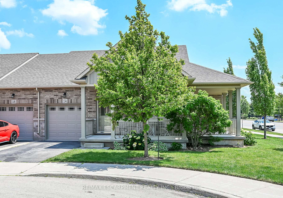 14-ecker-lane-hamilton-ontario-x13521806
