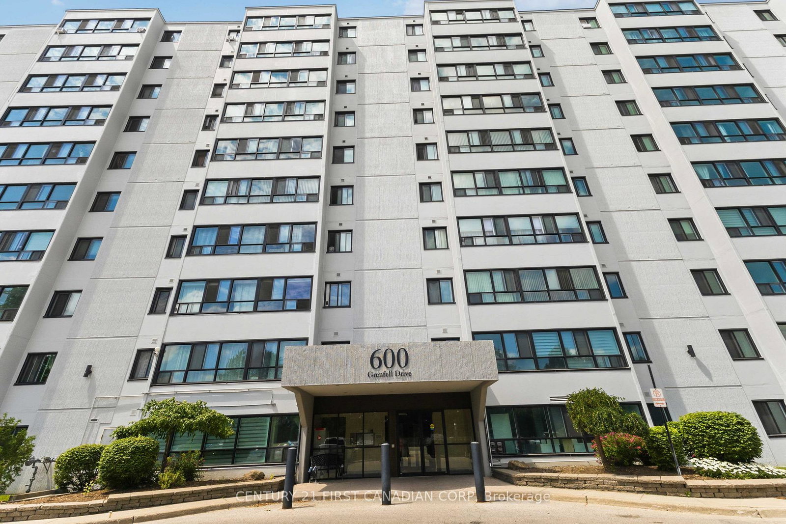 600-grenfell-drive-london-north-ontario-x13521828