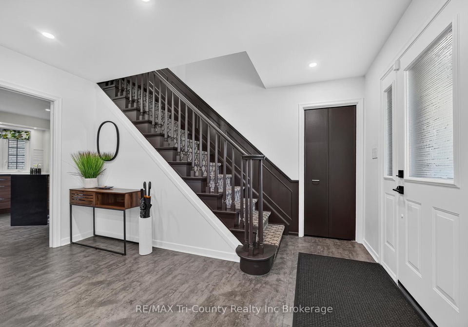 25-demeyere-avenue-tillsonburg-ontario-x13521846