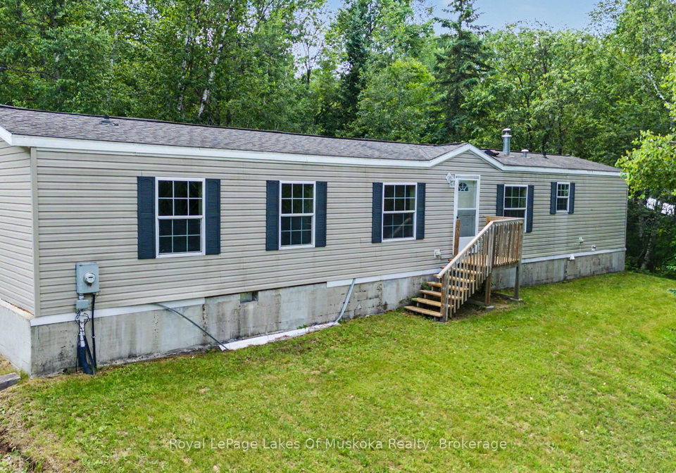 726-592-highway-perry-ontario-x13521856