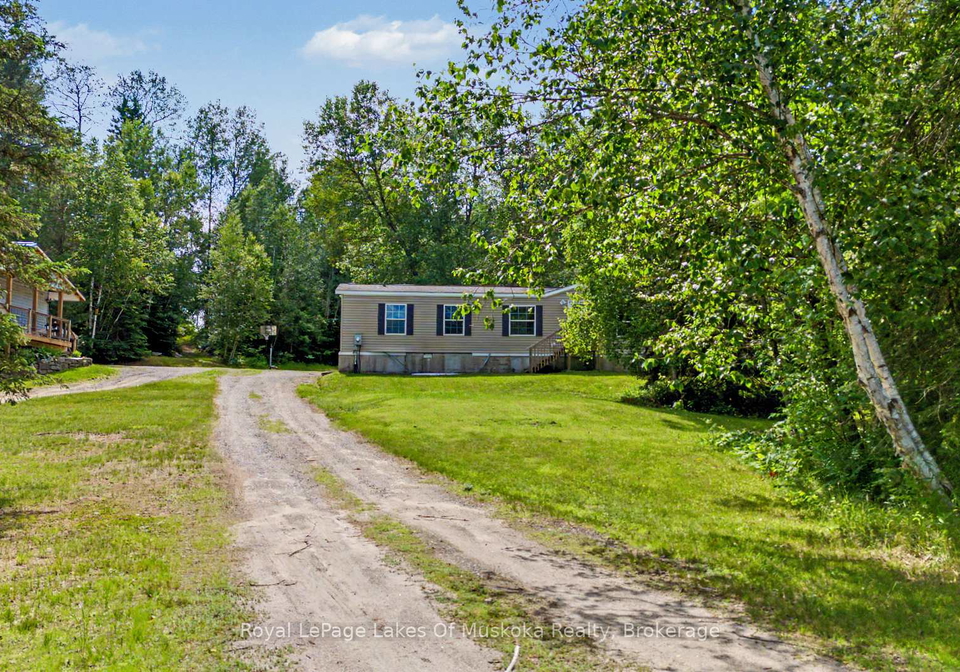 726-592-highway-perry-ontario-x13521856