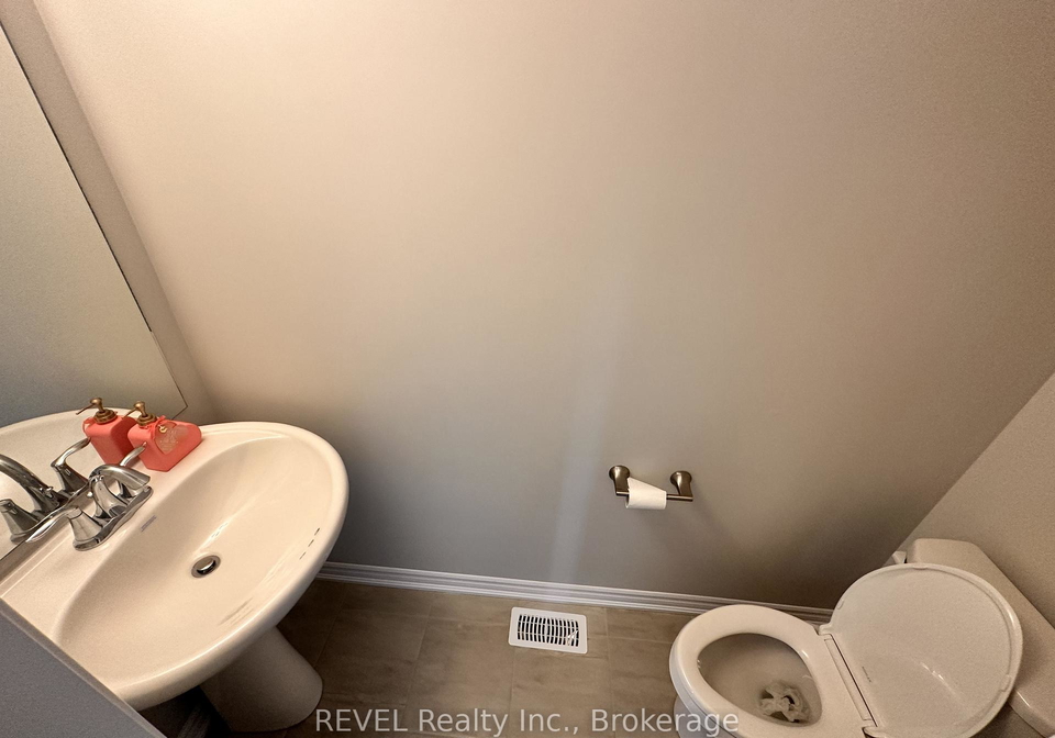 14-mann-trail-welland-ontario-x13521910