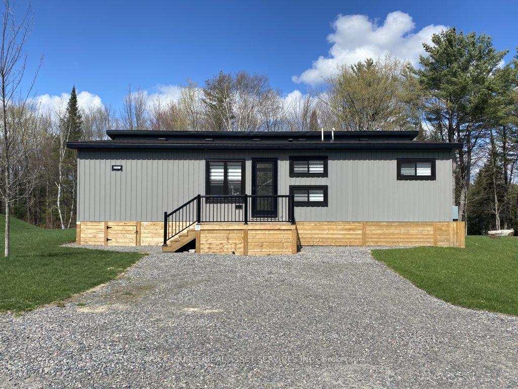 1047-bonnie-lake-camp-drive-bracebridge-ontario-x13522350