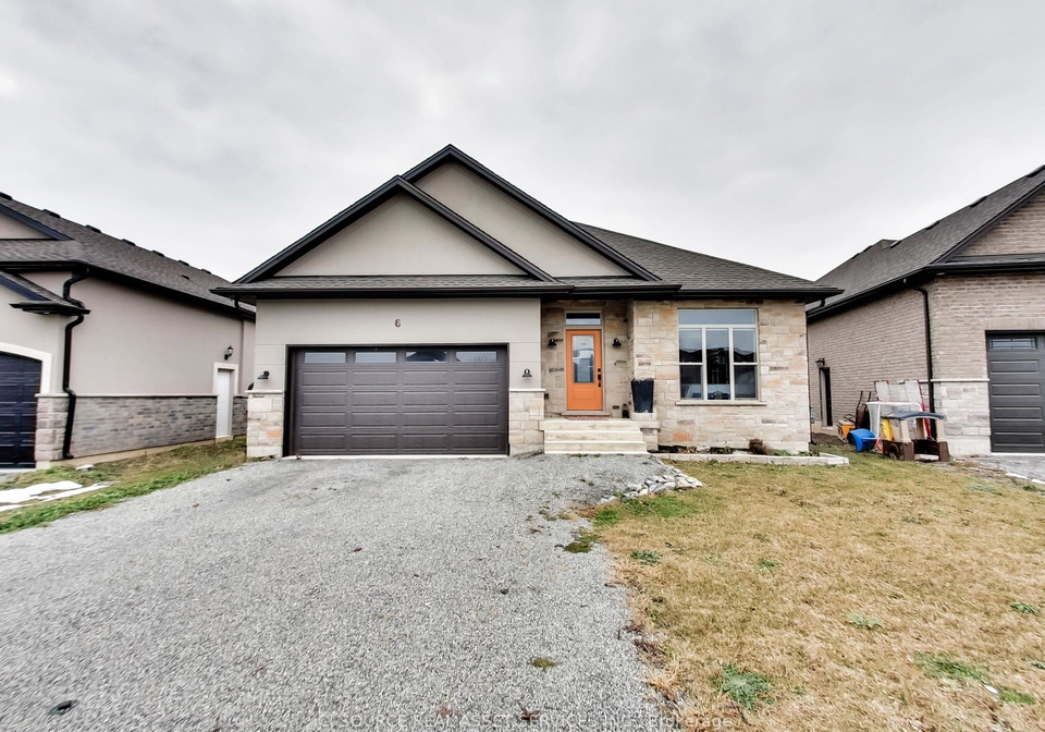 6-renfield-street-port-colborne-ontario-x13522374
