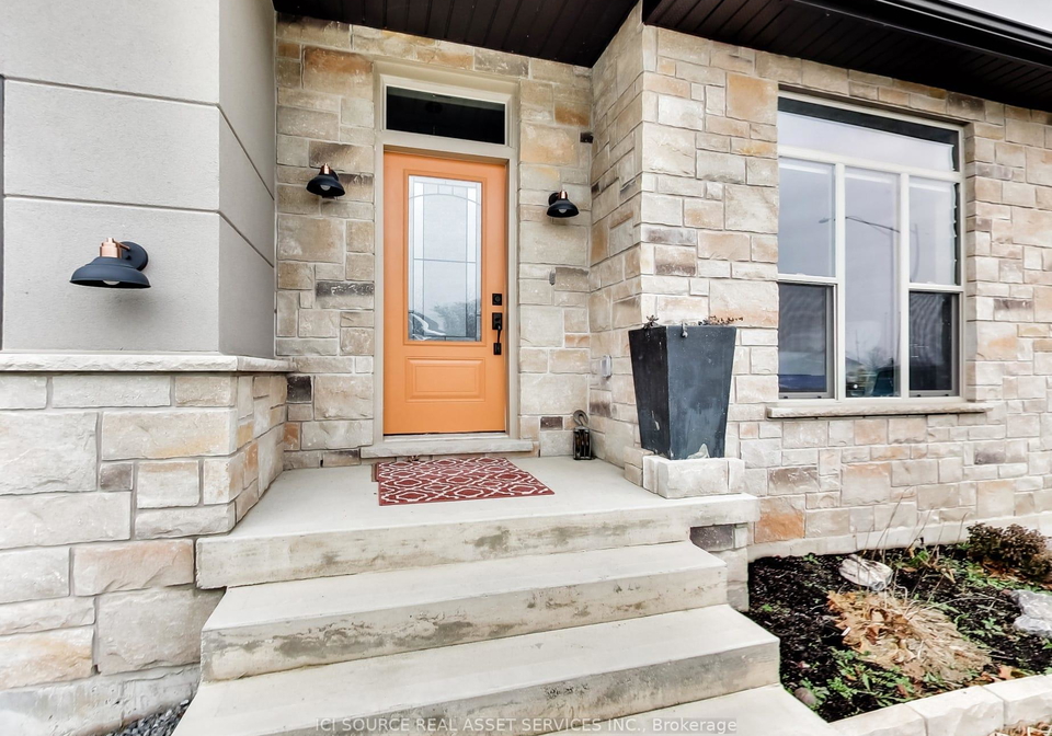6-renfield-street-port-colborne-ontario-x13522374