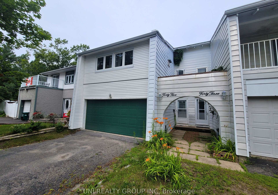 45-grady-crescent-ottawa-ontario-x13522540