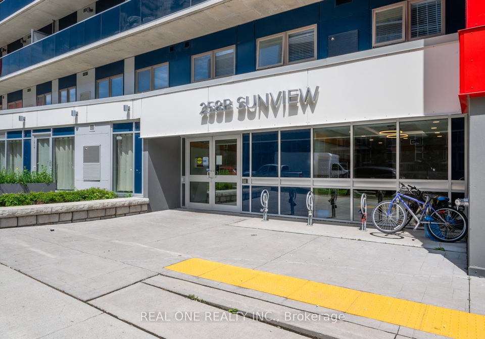 258b-sunview-street-waterloo-ontario-x13522680