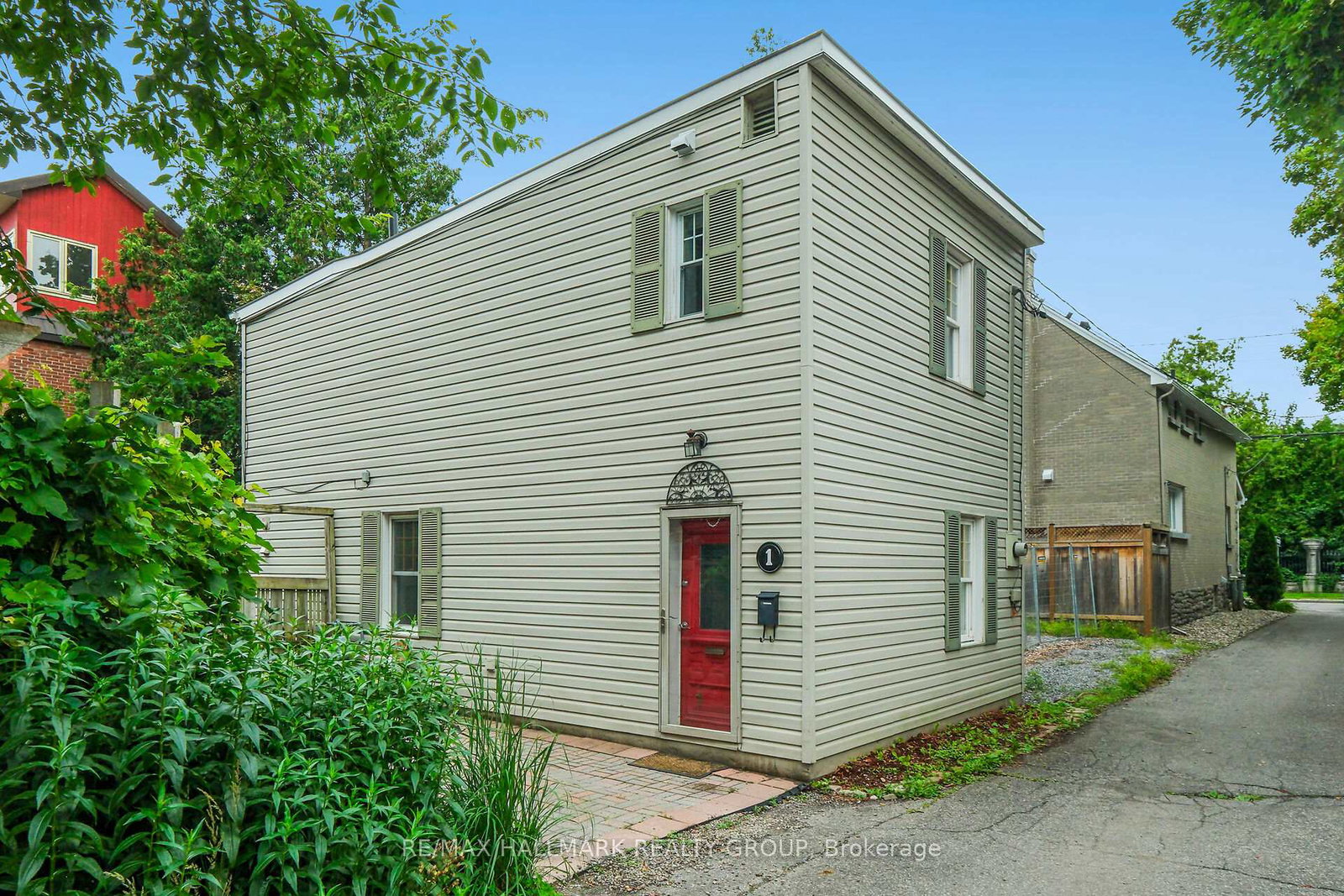 1-taylor-lane-ottawa-ontario-x13522690