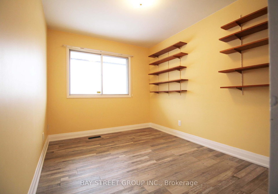 27-glenbarr-road-st-catharines-ontario-x13522772