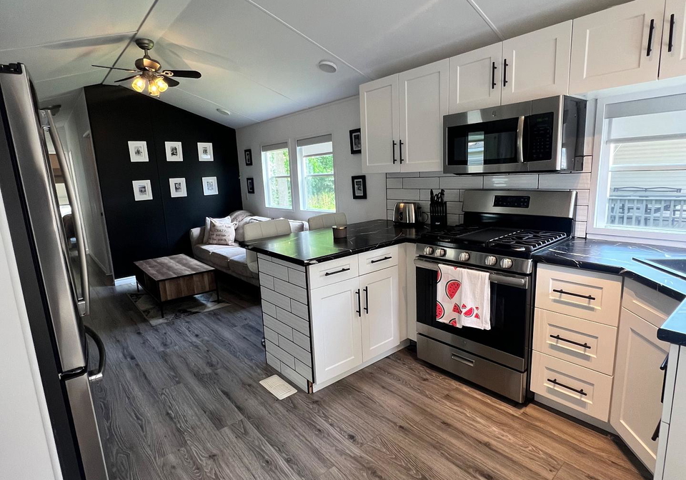 22-hickory-lane-port-colborne-ontario-x13522834