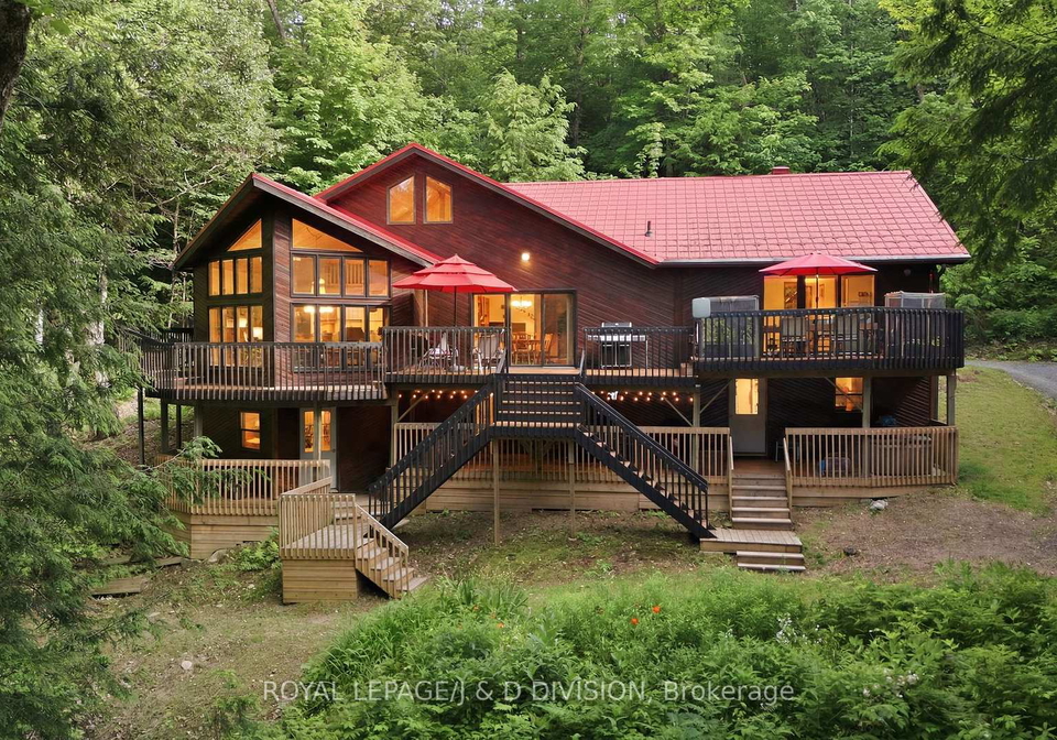 186-blackstone-lake-water-the-archipelago-ontario-x13522946