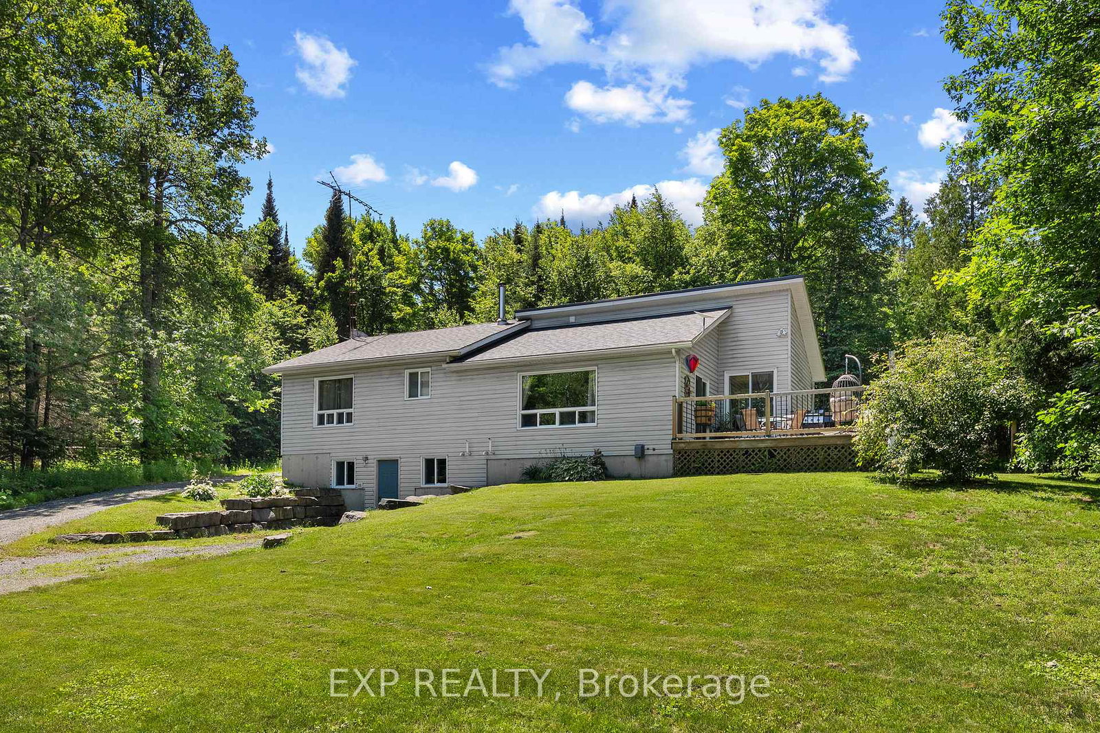 230-kartuzy-road-madawaska-valley-ontario-x13523096