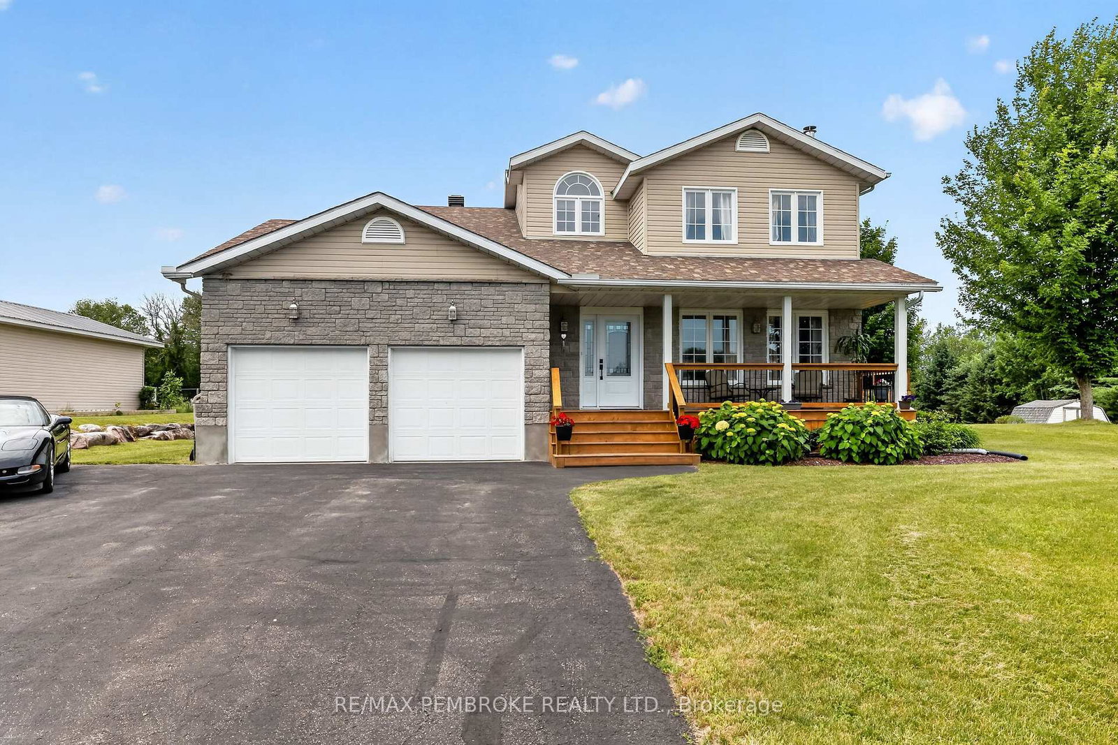 9-heron-drive-laurentian-valley-ontario-x13523248