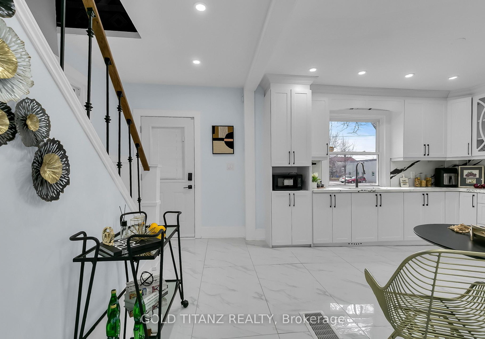 515-bridge-avenue-windsor-ontario-x13523522