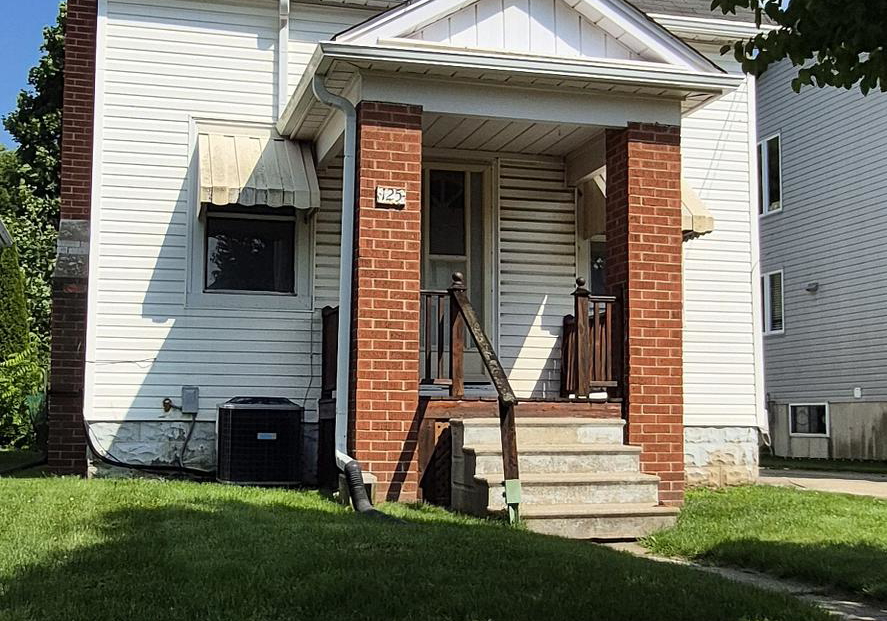 125-broadway-avenue-hamilton-ontario-x13523802