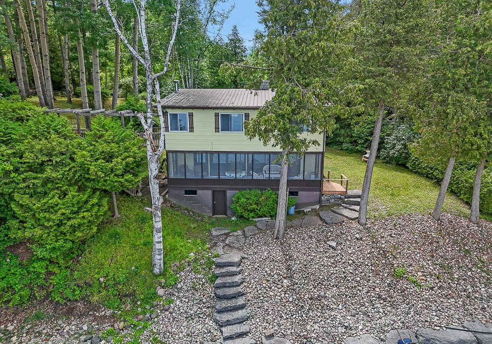 2130-b-river-road-mcnabbraeside-ontario-x13523944