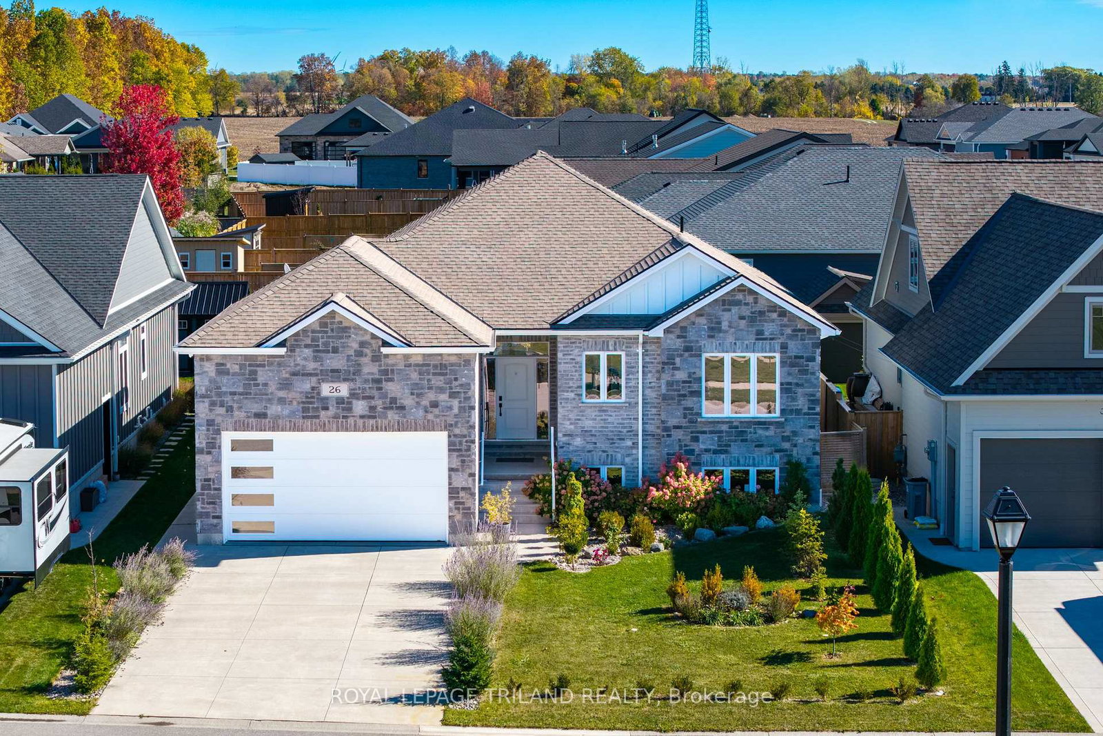 26-tattersall-lane-lambton-shores-ontario-x13524064
