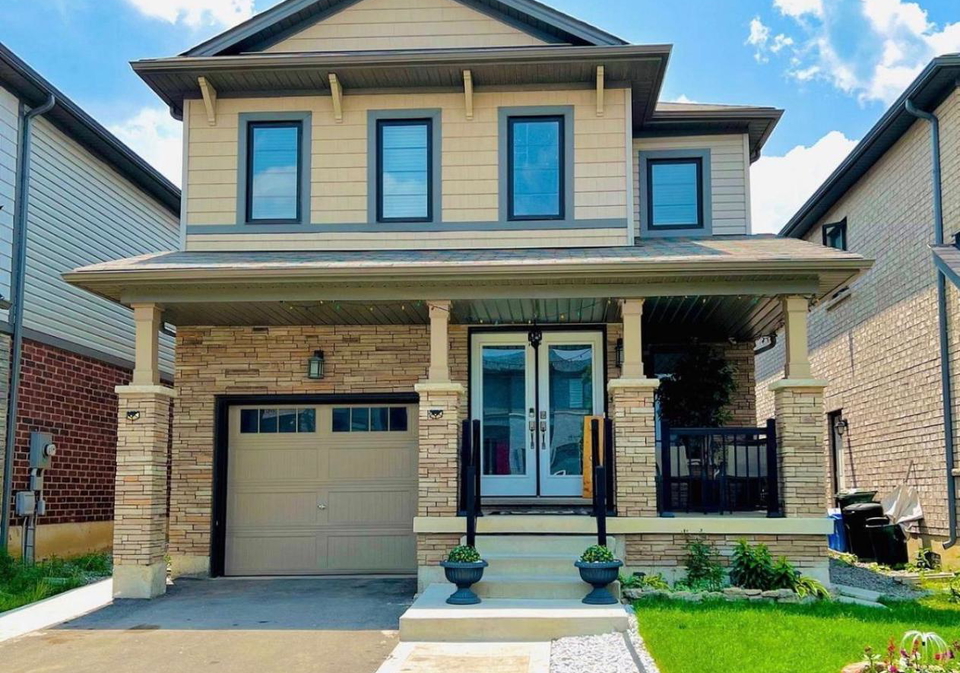 115-bedrock-drive-hamilton-ontario-x13524148
