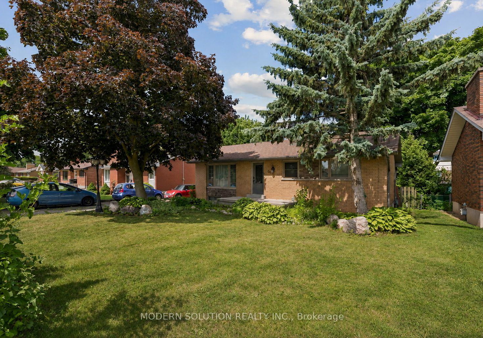 61-godfrey-drive-london-east-ontario-x13524288