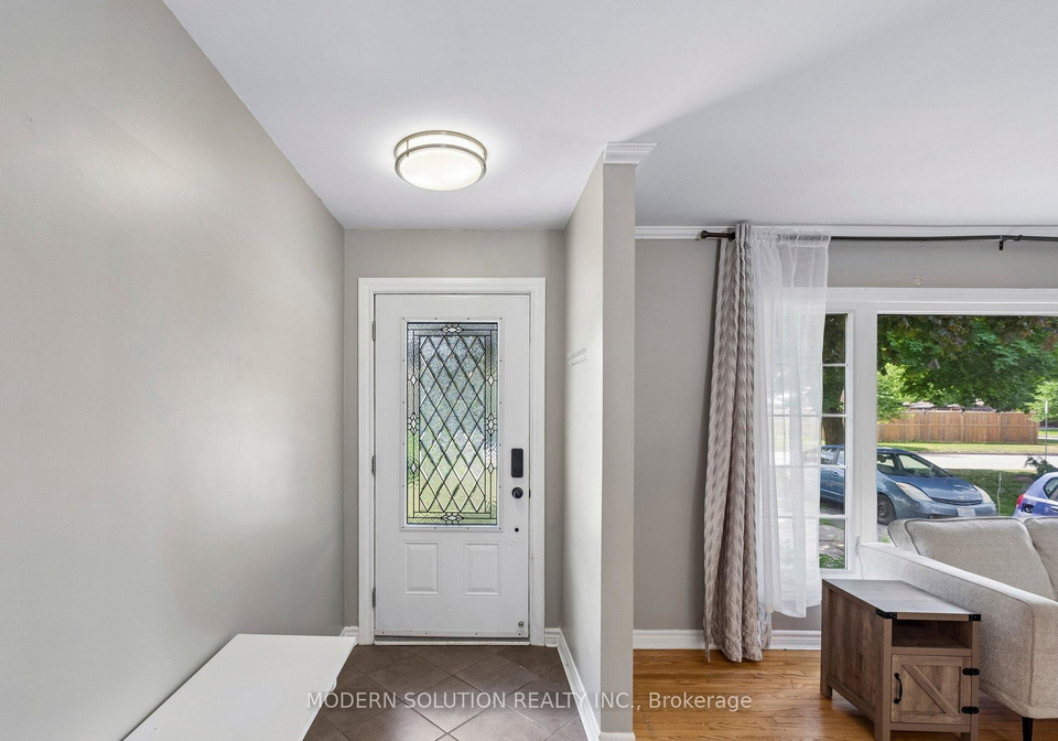 61-godfrey-drive-london-east-ontario-x13524288
