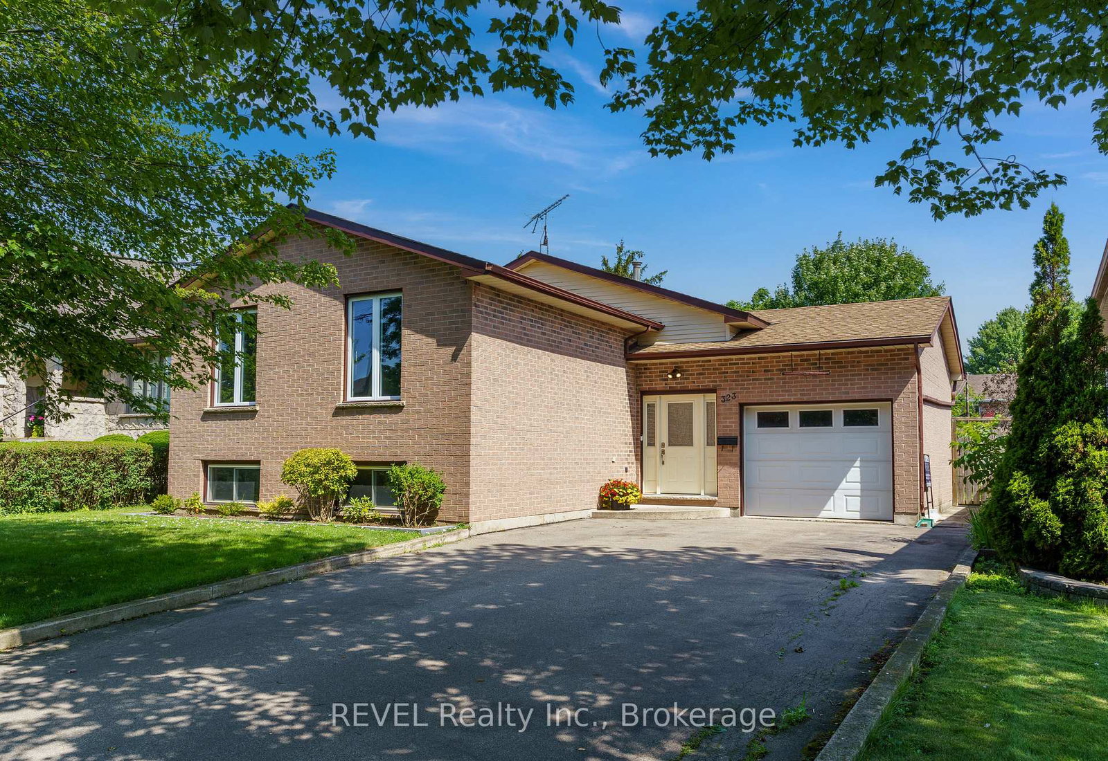 323-barrick-road-port-colborne-ontario-x13524366