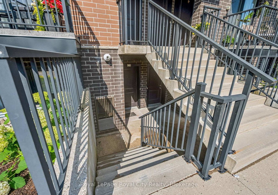 190-century-hill-drive-kitchener-ontario-x13524856