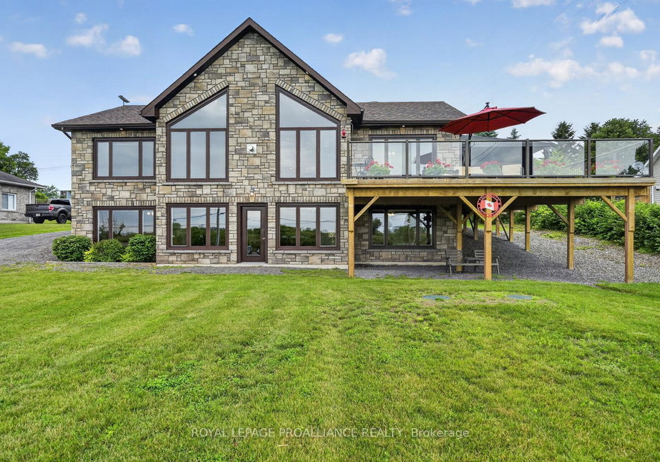 10283-county-road-2-south-dundas-ontario-x13524976