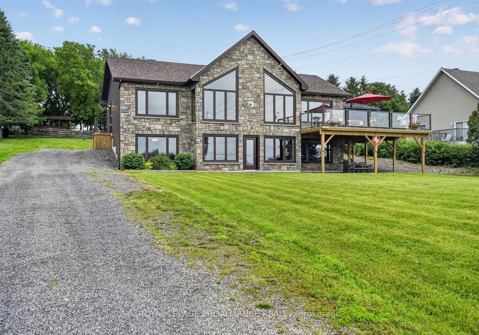 10283-county-road-2-south-dundas-ontario-x13524976